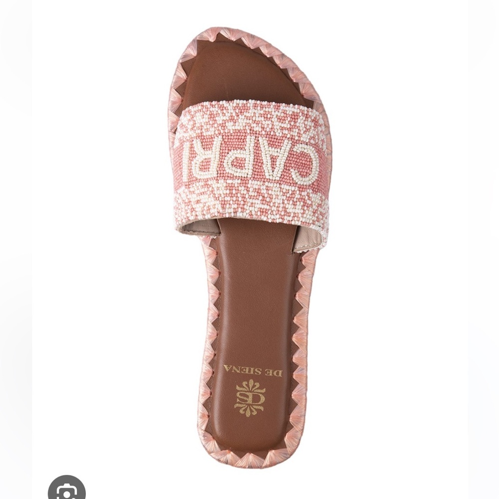 De Siena flats size 7 NWT